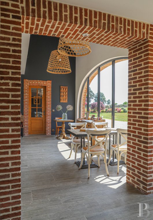 A former 18th century farmhouse with carefully renovated outbuildings on the edge of a forest in Perche - photo  n°10